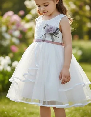 Vestido Infantil Branco Com Flor Lateral